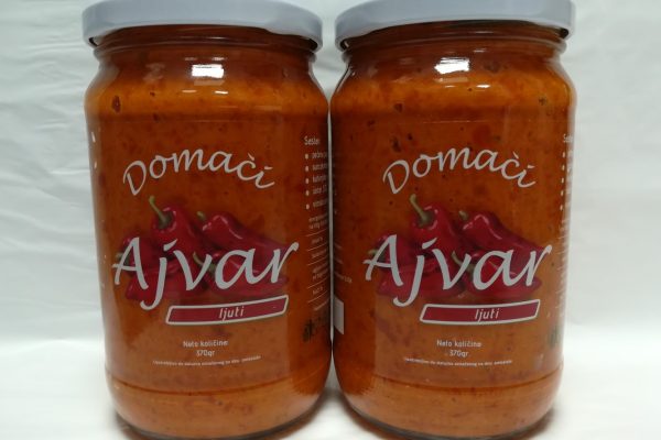 Domaći ljuti ajvar